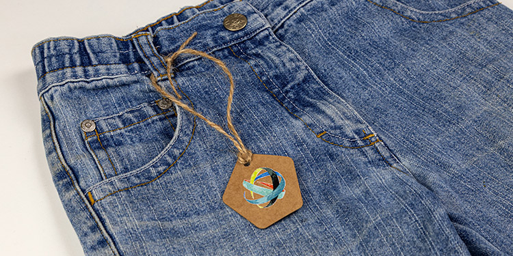 How attach a hang tag with a jute cord hang tag with jute cord